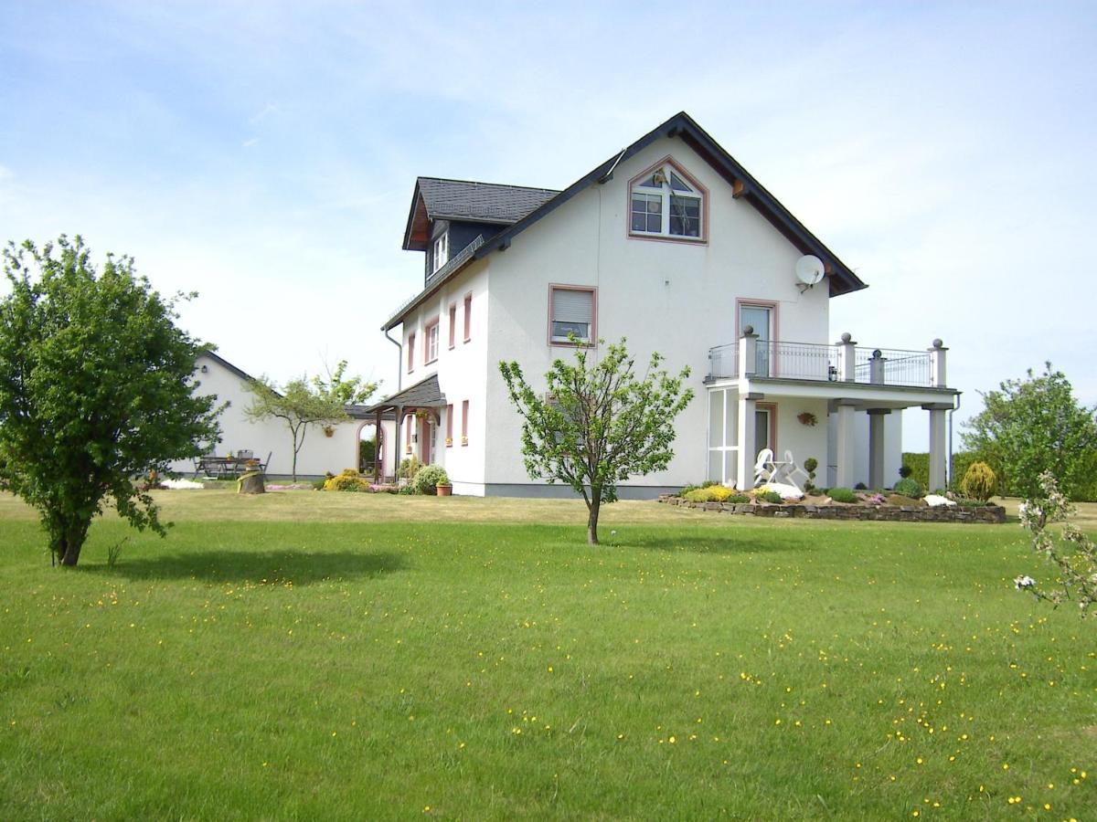 Pension Koelzer Bed & Breakfast Morsdorf Exterior foto