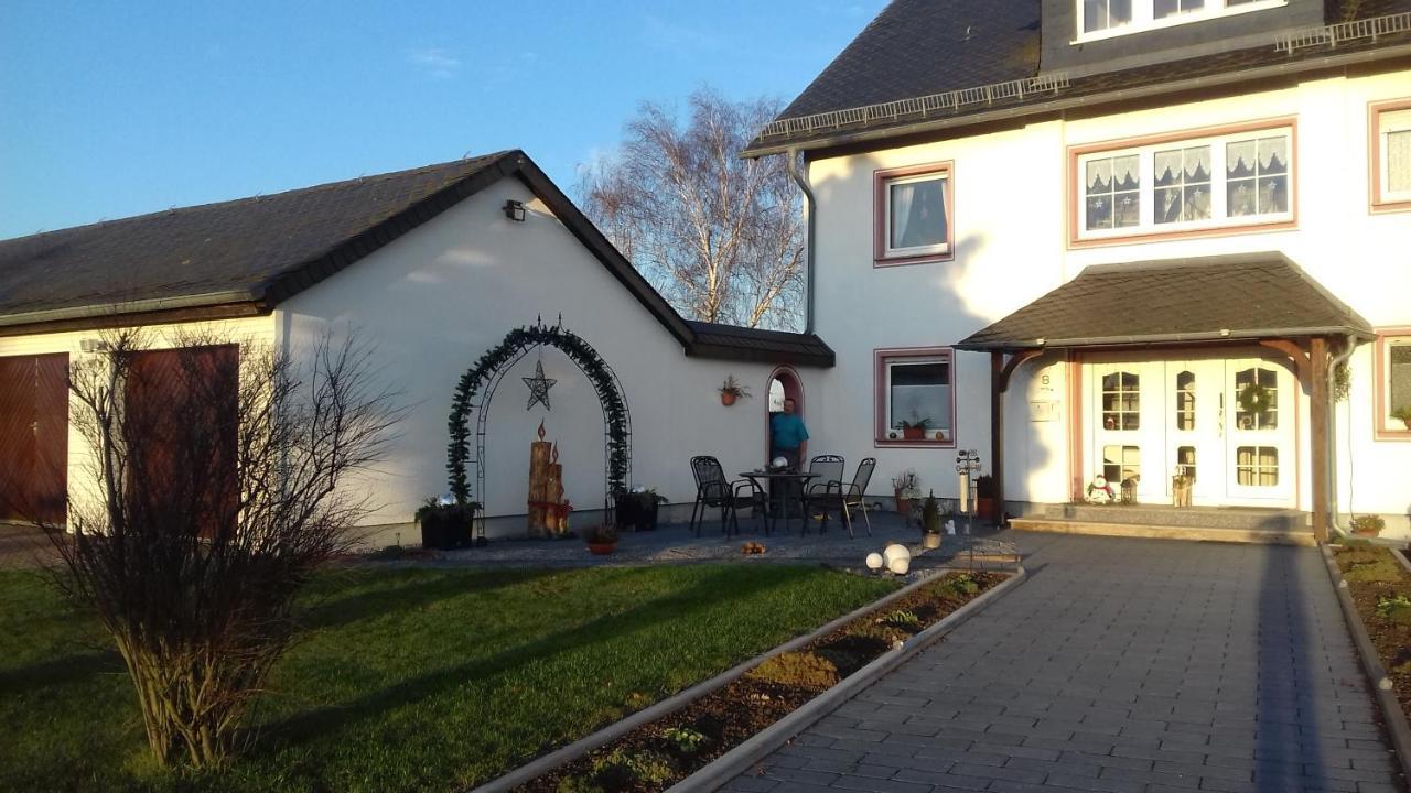 Pension Koelzer Bed & Breakfast Morsdorf Exterior foto