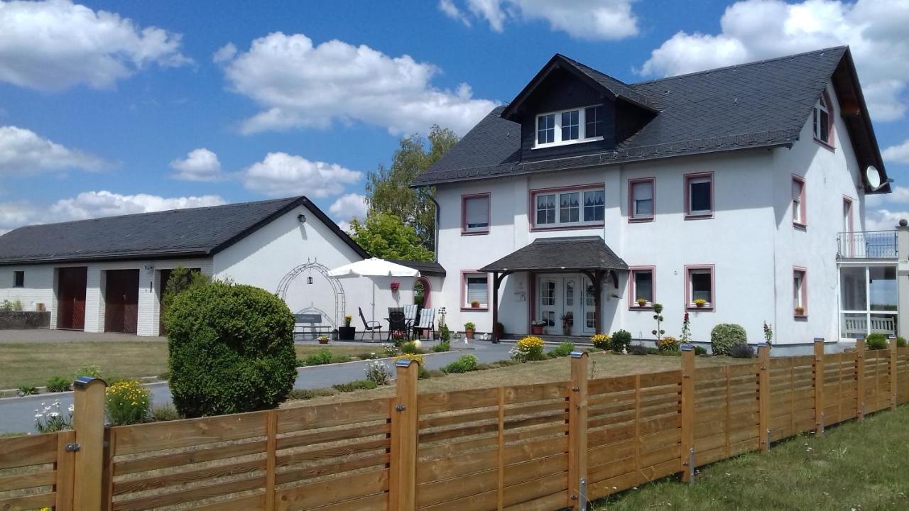 Pension Koelzer Bed & Breakfast Morsdorf Exterior foto